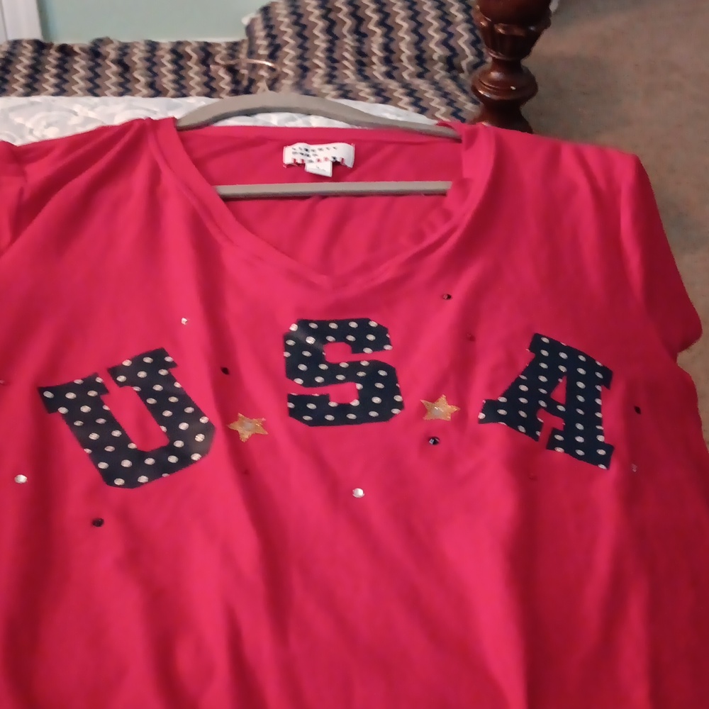 Red short sleeved Top